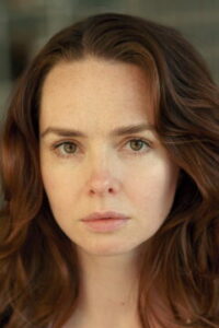 Елена Николаева